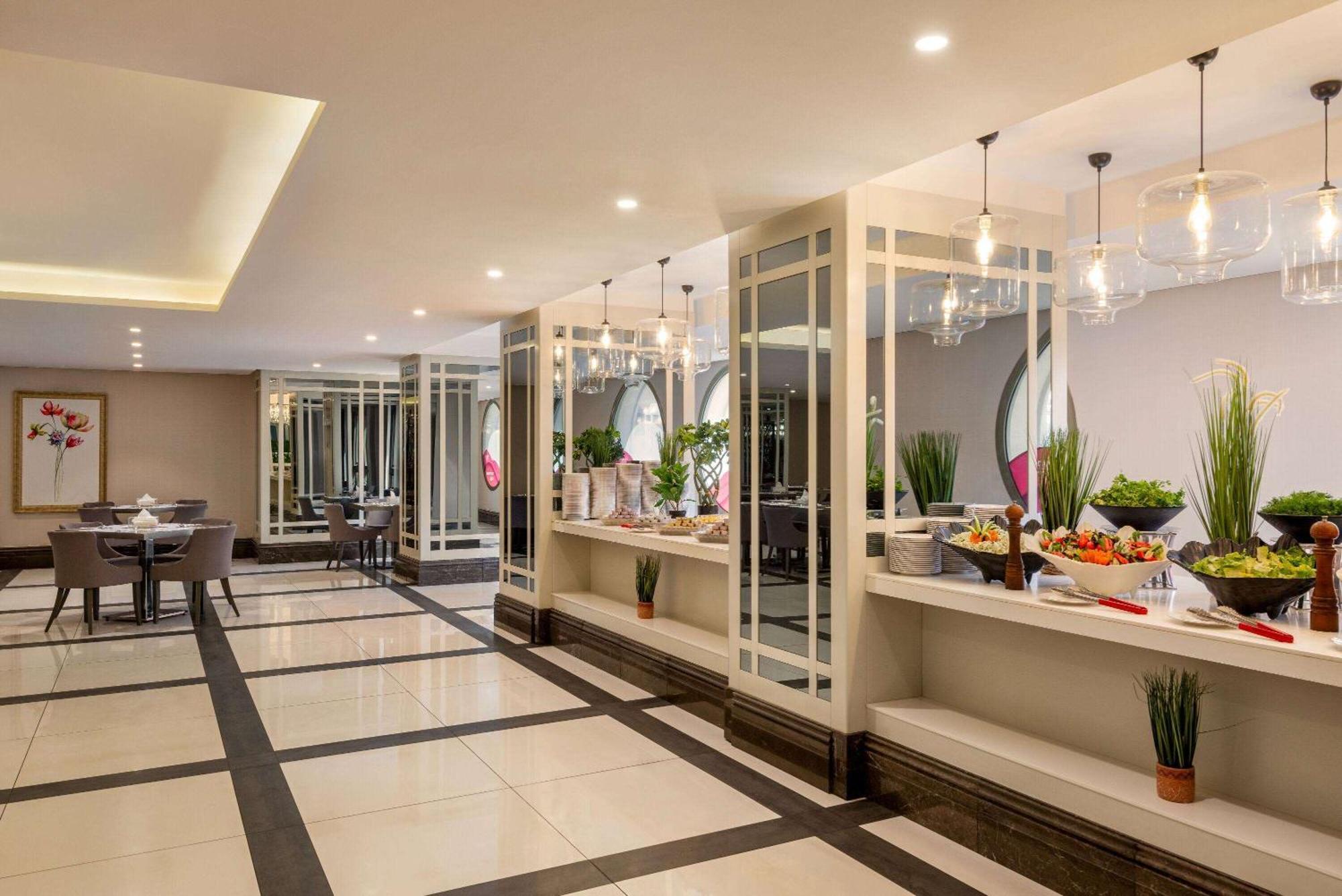 Ramada By Wyndham Makkah Zad Al Tayseer Mekka Kültér fotó